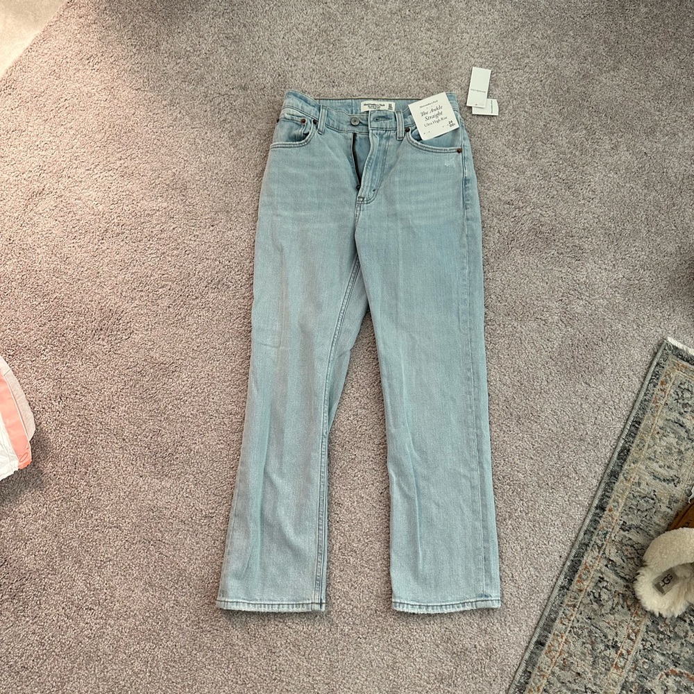 Abercrombie Jeans (Ankle Straight Ultra High Rise)